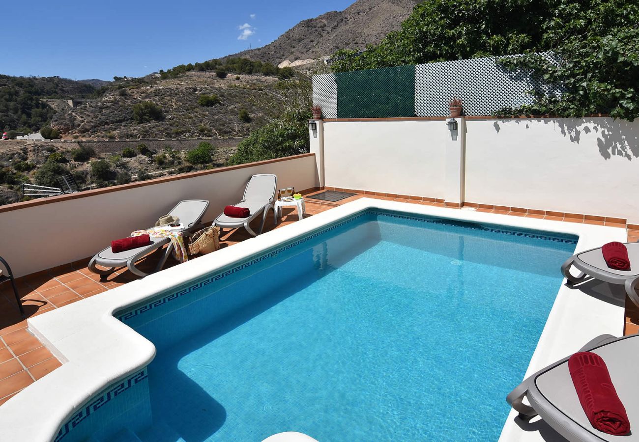 Villa in Nerja - Maro 001